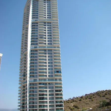 Skyline 27